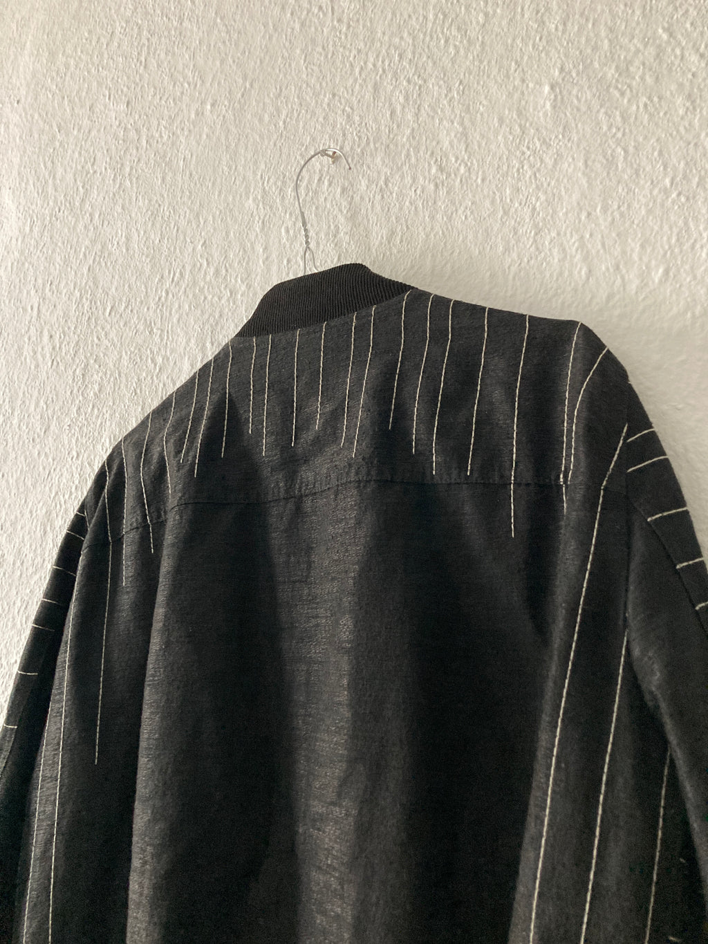 S/S 17 "WALRUS" Radiance Embroidered Bomber Jacket 48/M