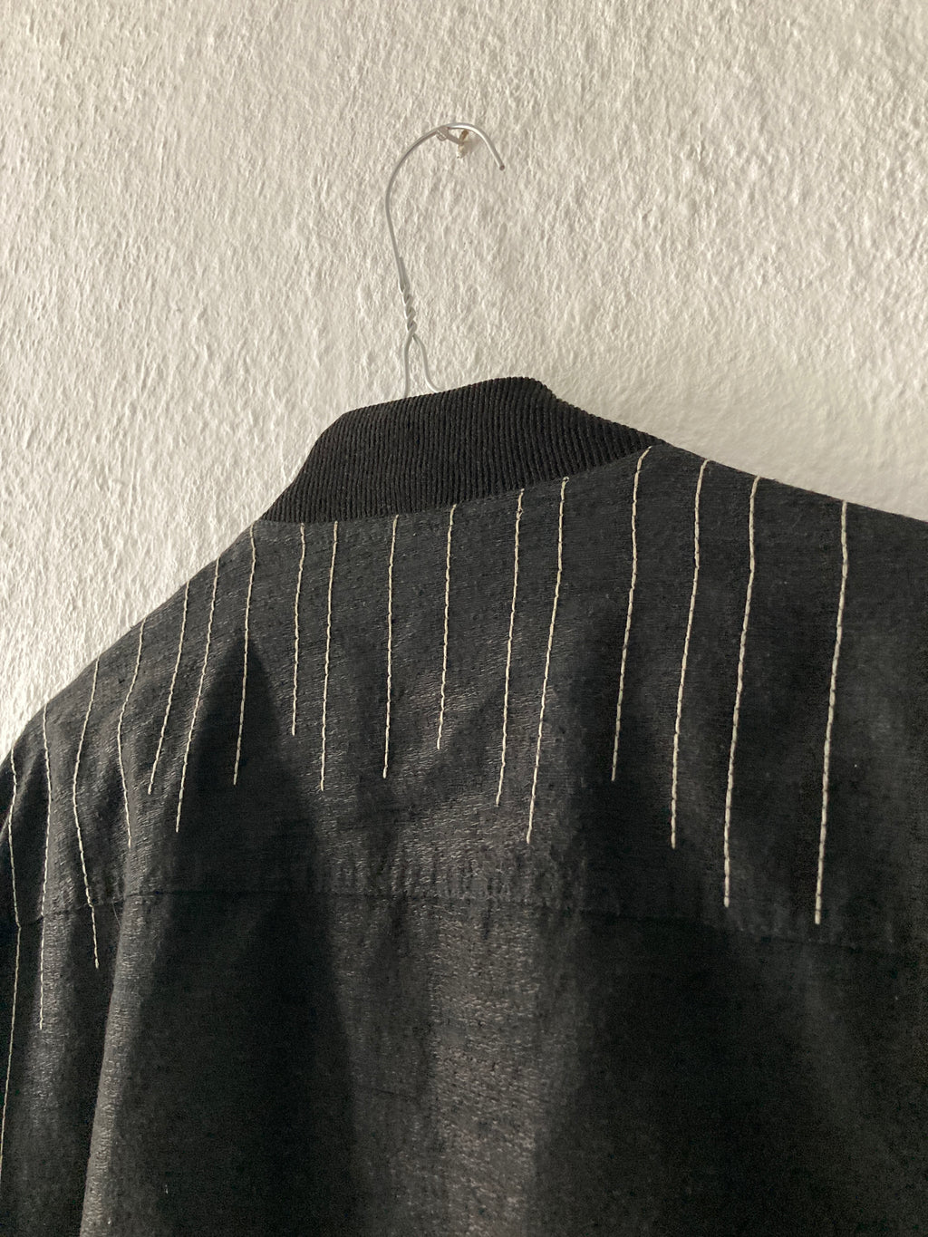 S/S 17 "WALRUS" Radiance Embroidered Bomber Jacket 48/M