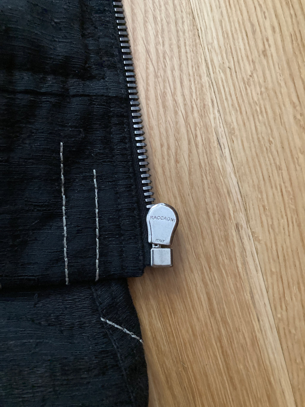 S/S 17 "WALRUS" Radiance Embroidered Bomber Jacket 48/M