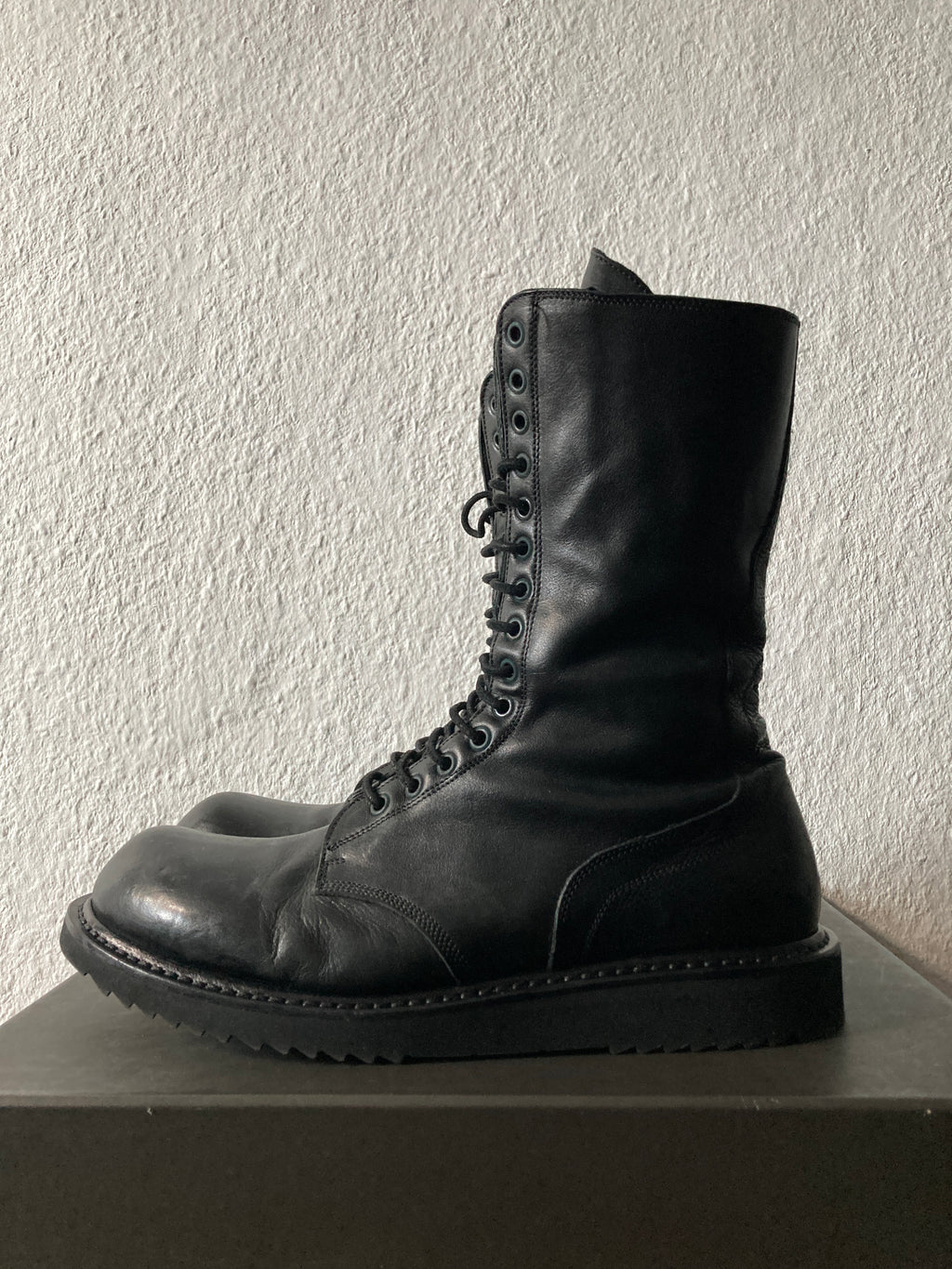 F/W 12 „MOUNTAIN“ Black Flat Sole Combat Boots IT44 Rick Owens