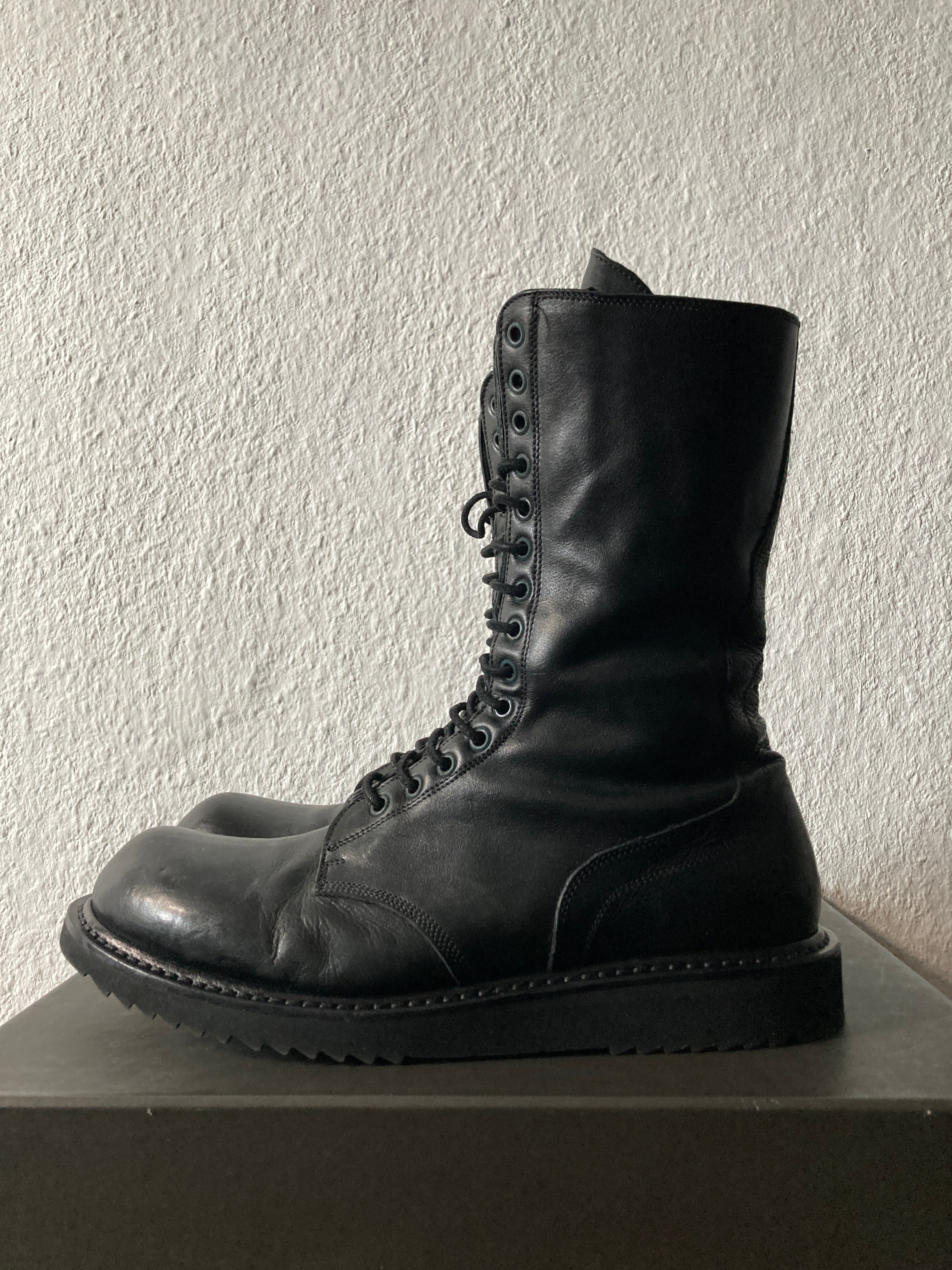 F/W 12 „MOUNTAIN“ Black Flat Sole Combat Boots IT44 Rick Owens