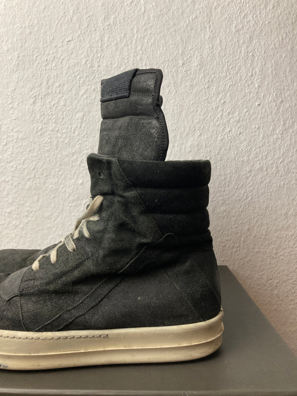 S/S 15 „FAUN“ Reverse Leather Geobaskets IT43 Rick Owens