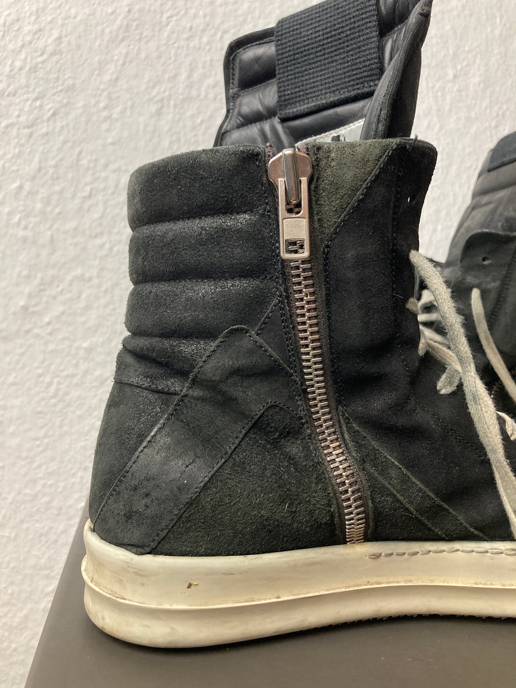 S/S 15 „FAUN“ Reverse Leather Geobaskets IT43 Rick Owens