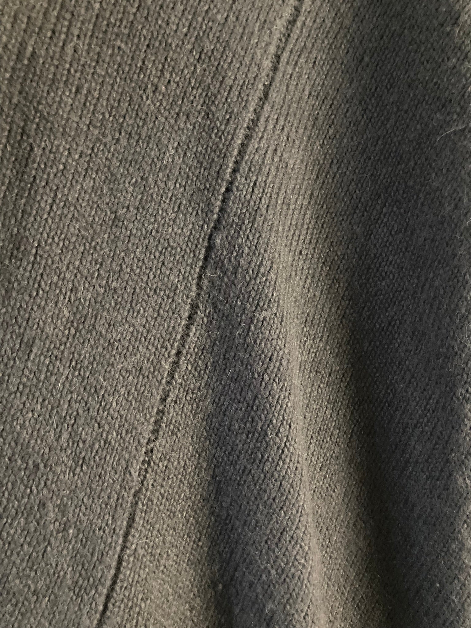 F/W 10 "GLEAM" Asymetrical Cut Baby Alpaca & Silk Knit in Black Size M