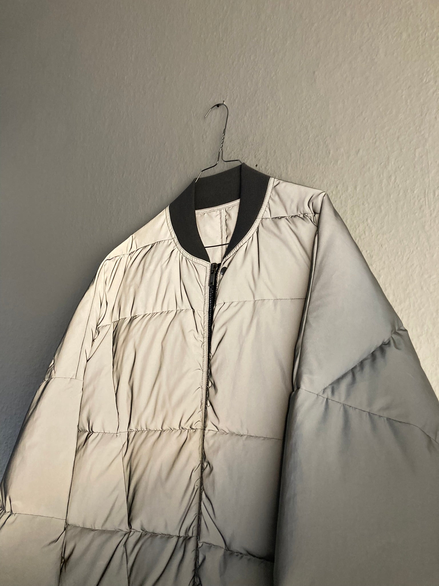 F/W 22 "STROBE" Runway Reflecting Glass Fibre Flight Down-Filled Puffer Jacket in Reflex & Pearl Size 50/M