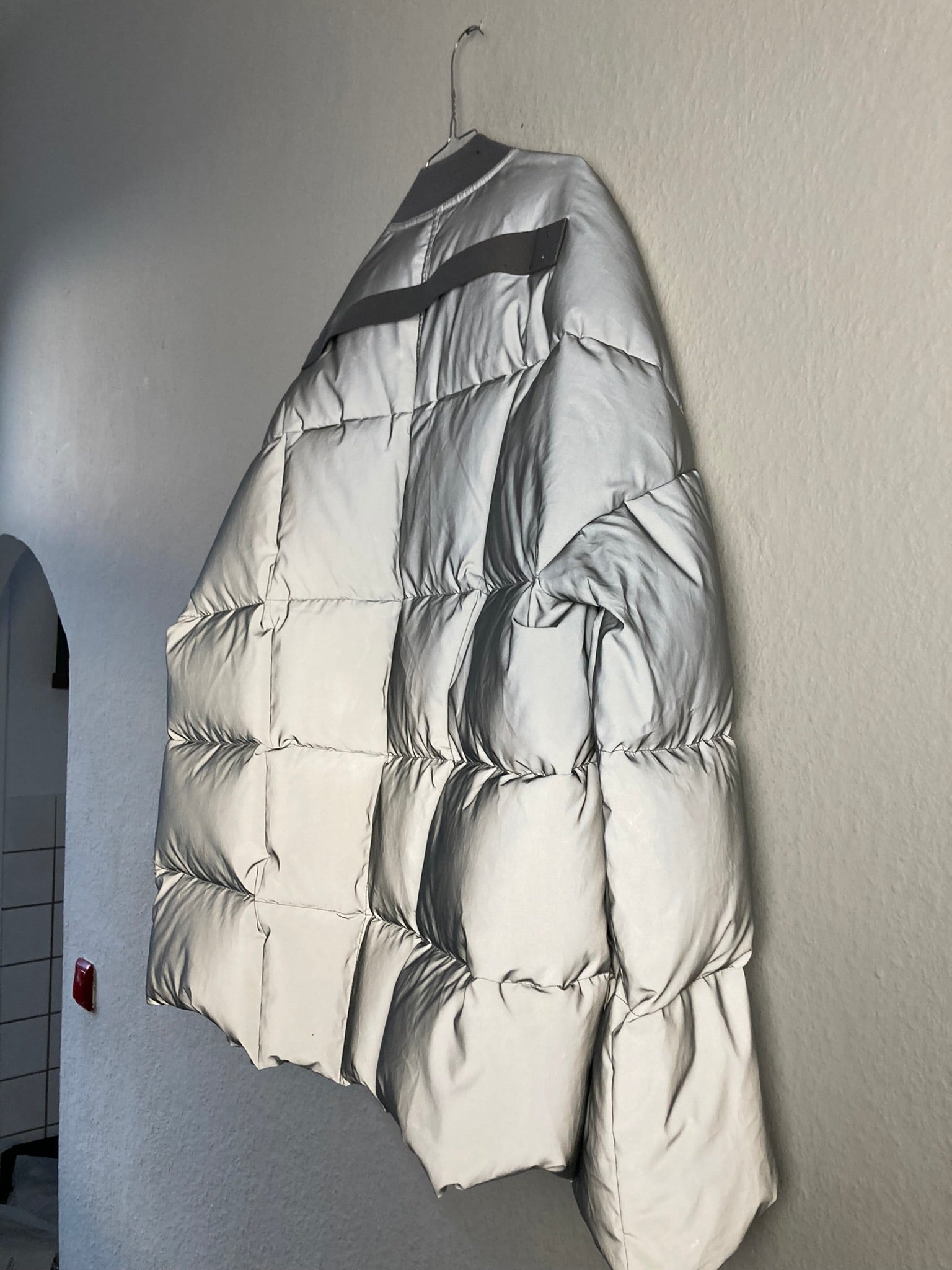 F/W 22 "STROBE" Runway Reflecting Glass Fibre Flight Down-Filled Puffer Jacket in Reflex & Pearl Size 50/M