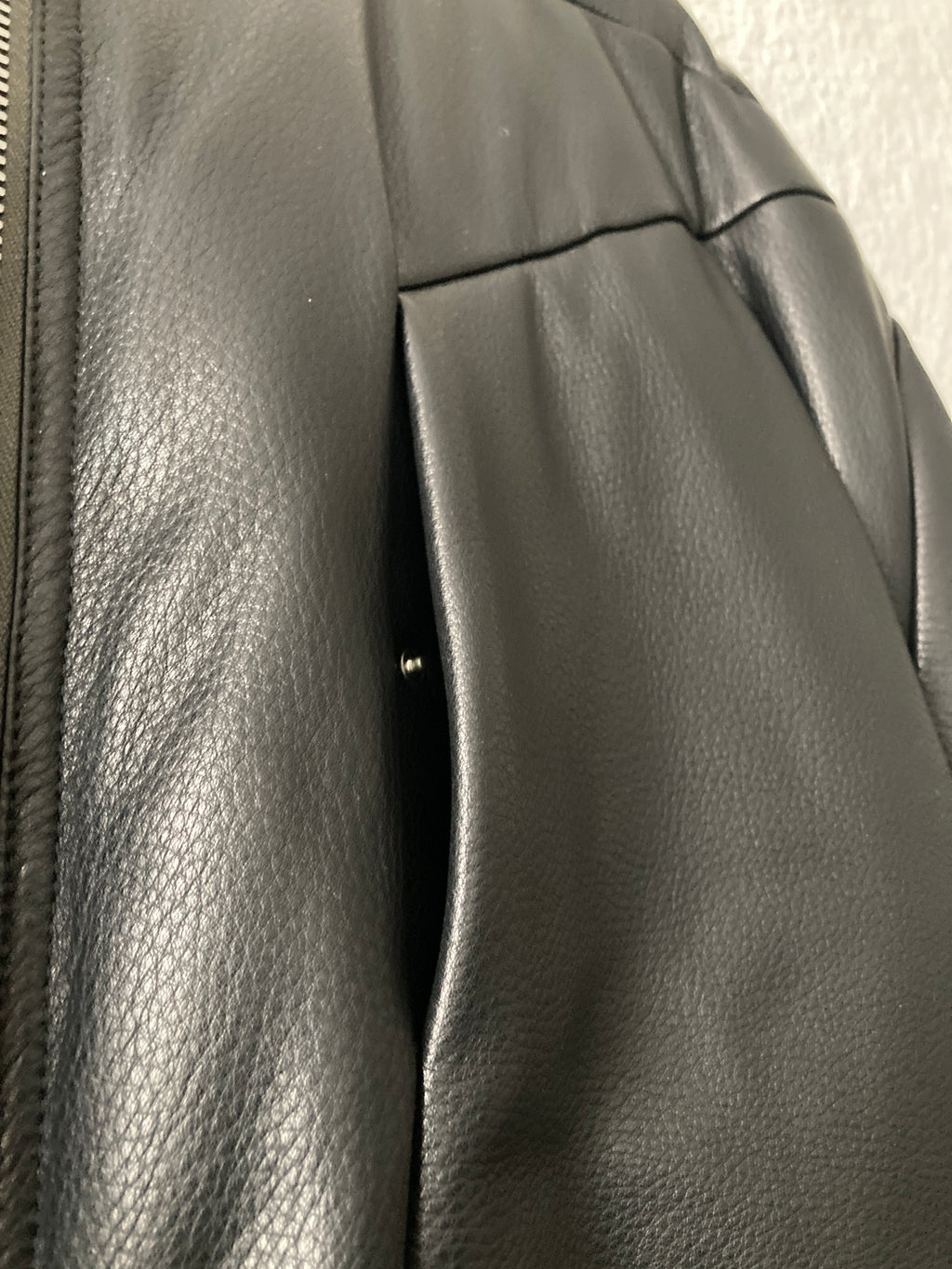 F/W22 "STROBE" Runway Fog Leather Down Bomber Jacket Rick Owens