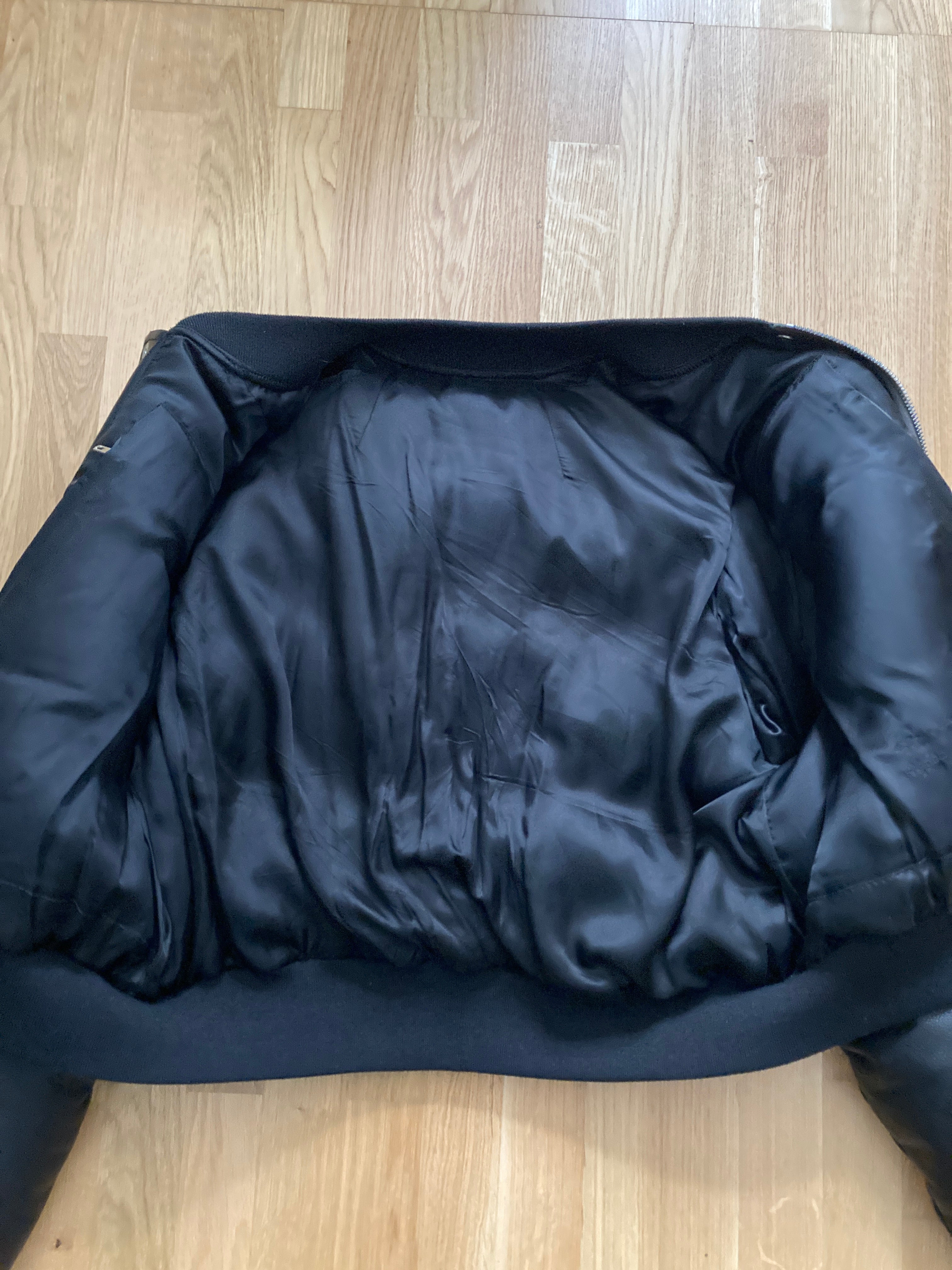 F/W22 "STROBE" Runway Fog Leather Down Bomber Jacket Rick Owens