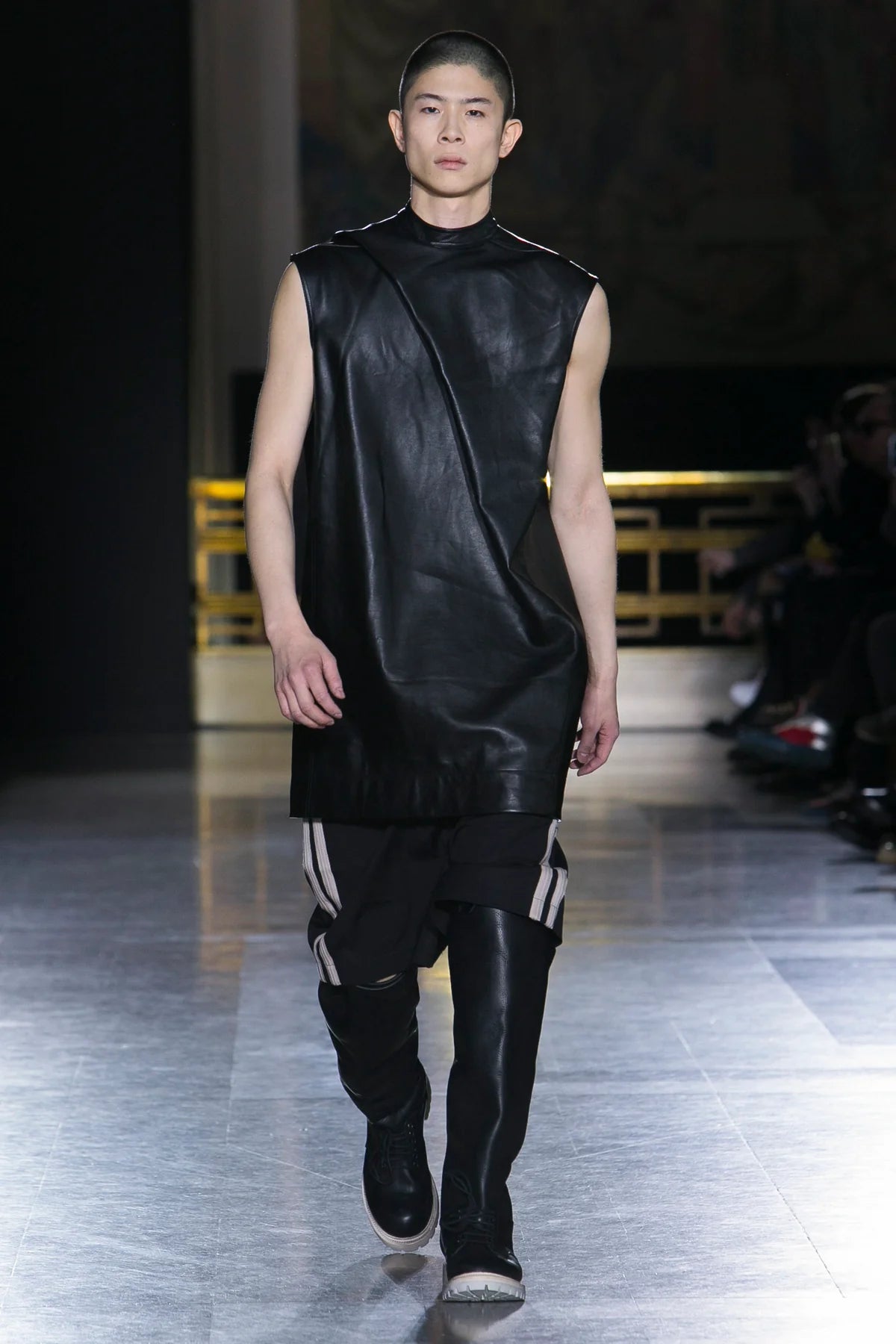 F/W 14 "MOODY" Calf Leather "Big" Shorts Rick Owens IT48/M