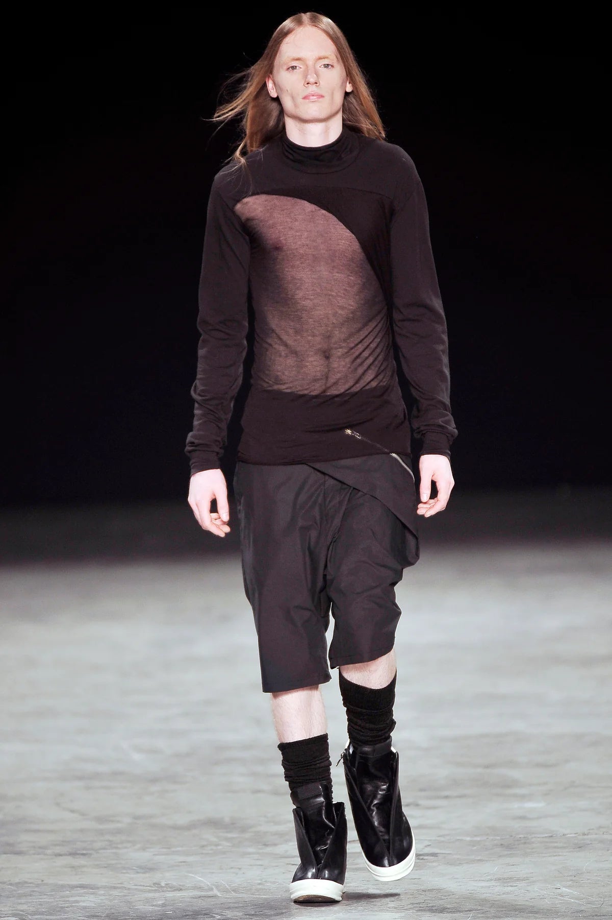 S/S 10 "RELEASE" Black Cotton & Viscose Runway Mock Neck Tank Top Rick Owens L