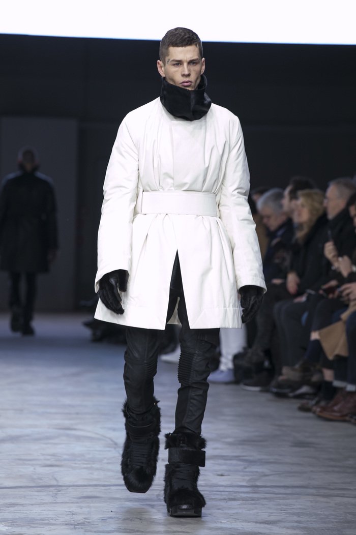 F/W 13 "PLINTH" Runway Fur Hiker Megatooth Boots Rick Owens
